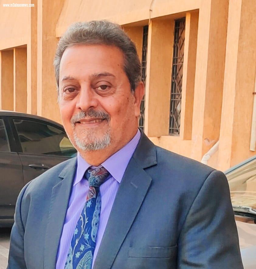 الزميل السيد شحاته .. يهنىء المخرج محمد حيدر ... ببث برنامجه على الفضائيات 