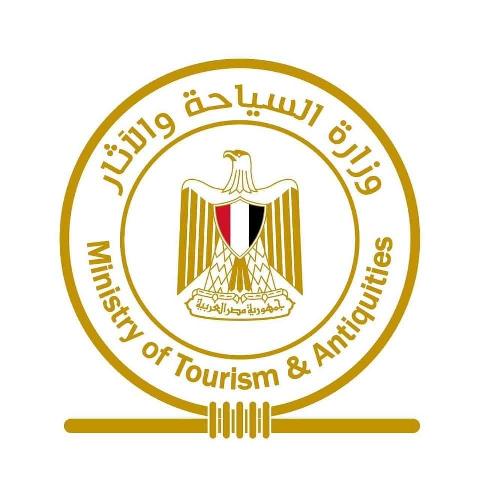 اعفاء الكافيتريات والبازارات بالمتاحف والمواقع الأثرية من ايجارات يونيو ويوليو واغسطس.