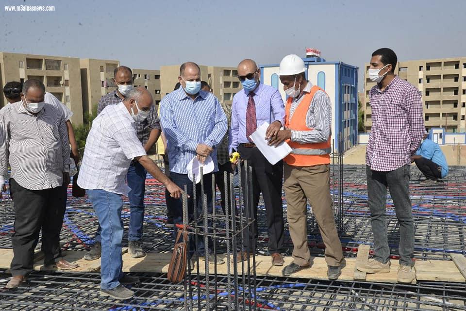 محافظ أسيوط يتفقد أعمال انشاء مجمع الخدمات بقرية دشلوط بمركز ديروط ضمن المشروع القومي لتطوير الريف المصري والمبادرة الرئاسية 