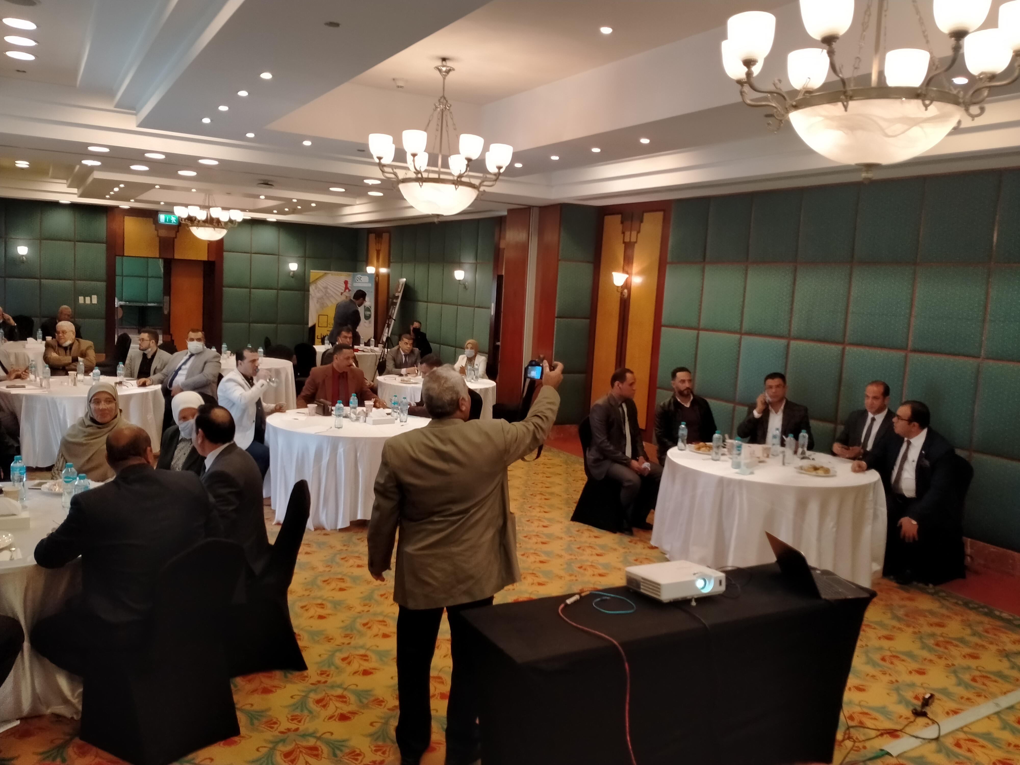 بدء فعاليات الملتقى الثانى لسلامة الغذاء والدواء