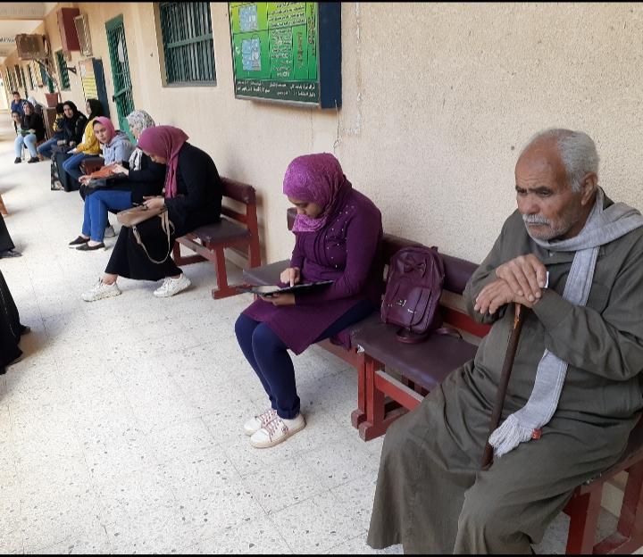 ننشر أسماء المدارس الـ16 المجهزة لتوزيع شرائح التابلت للحد من التكدس والازدحام