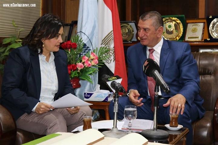 بالصور |نائب وزير الزراعة ومحافظ كفرالشيخ يبحثان تطوير الثروة الحيوانية والسمكية