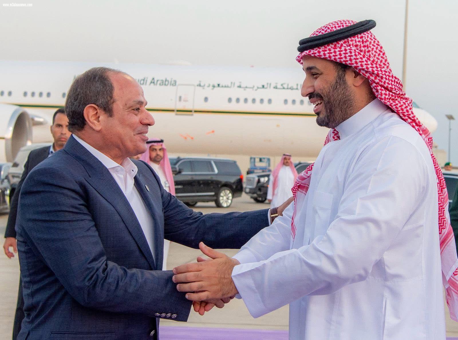 الرئيس السيسي في زيارة رسمية إلى السعودية ولقاء مع ولي العهد في نيوم