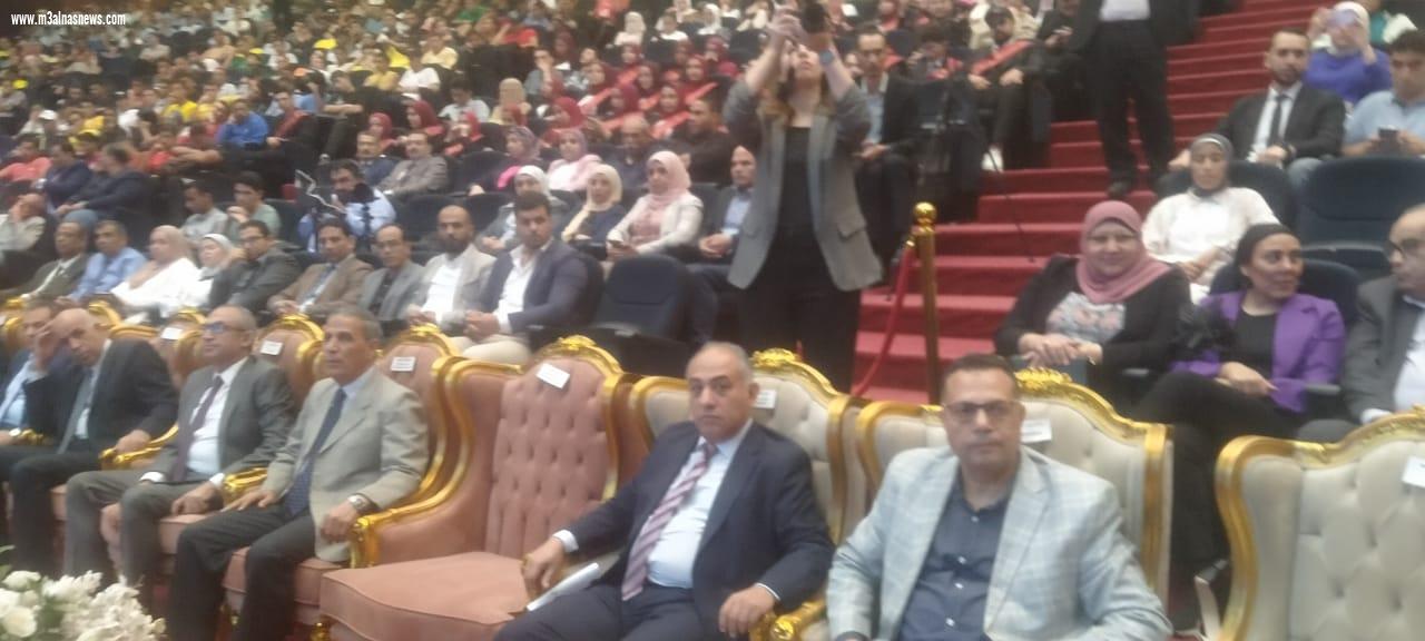 مؤتمر الابتكار من اجل مستقبل افضل بجامعة كفرالشيخ بحضور وزيرة  البيئة