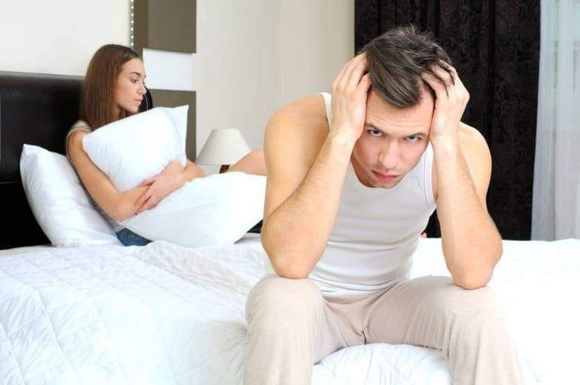 منتحلة صفة أخصائية علاقات زوجية.. 