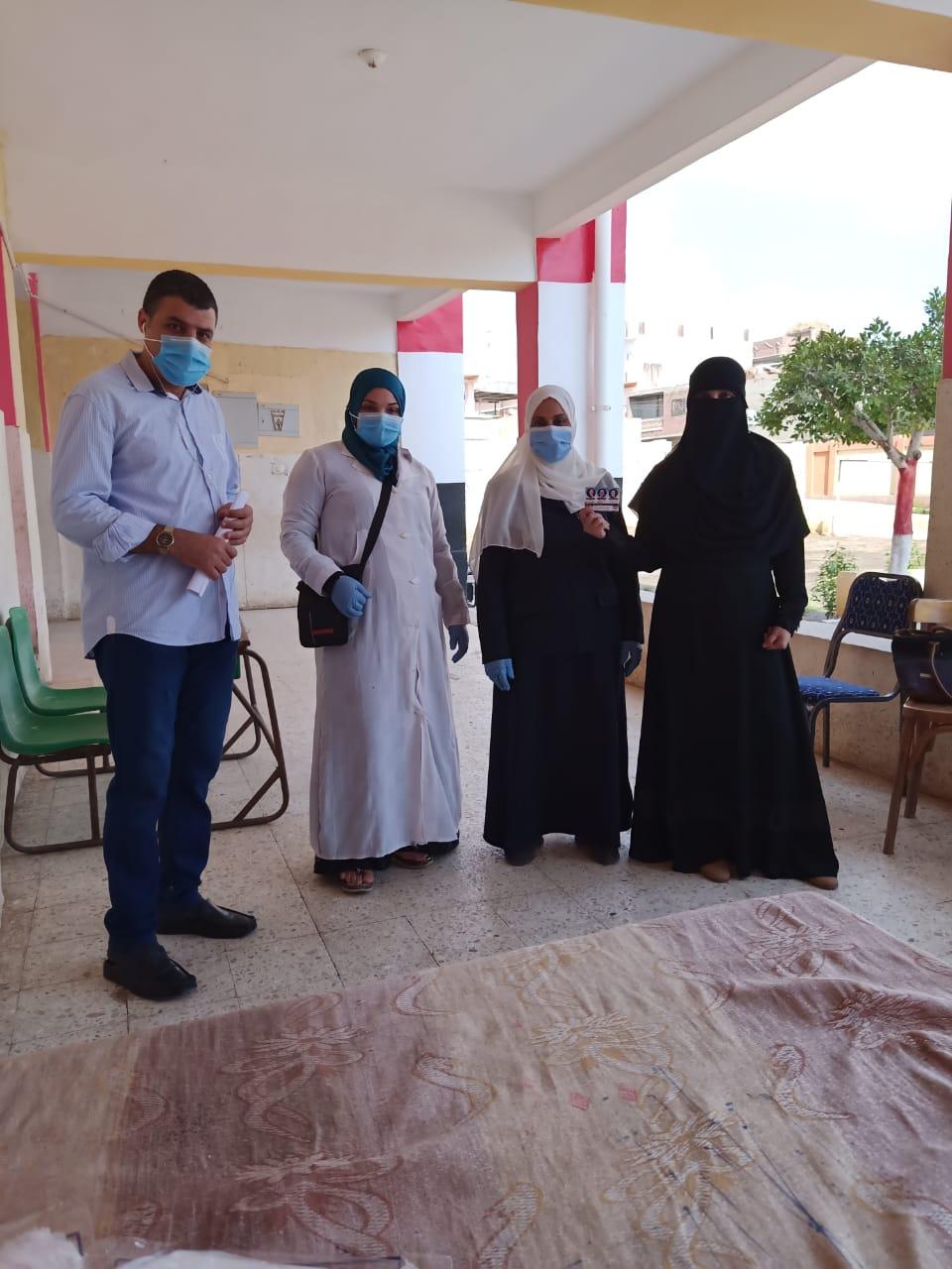 شباب مستقل وطن بكفرالشبخ  يشاركون في تنظيم الناخبين وتسهيل عملية التصويت