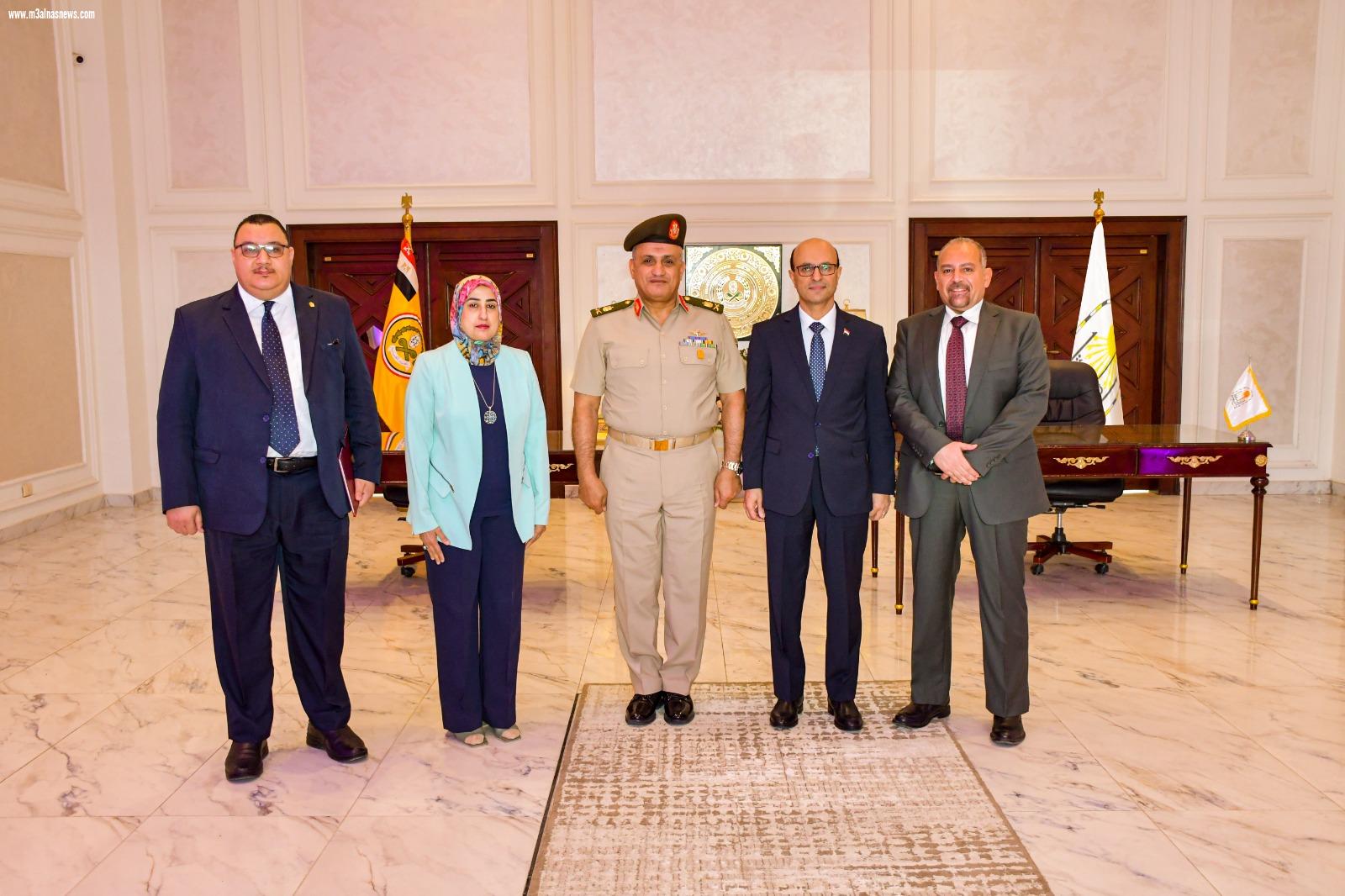 رئيس جامعة أسيوط يوقع بروتوكول تعاون مع إدارة الحرب الكيميائية لدعم الأنشطة البحثية