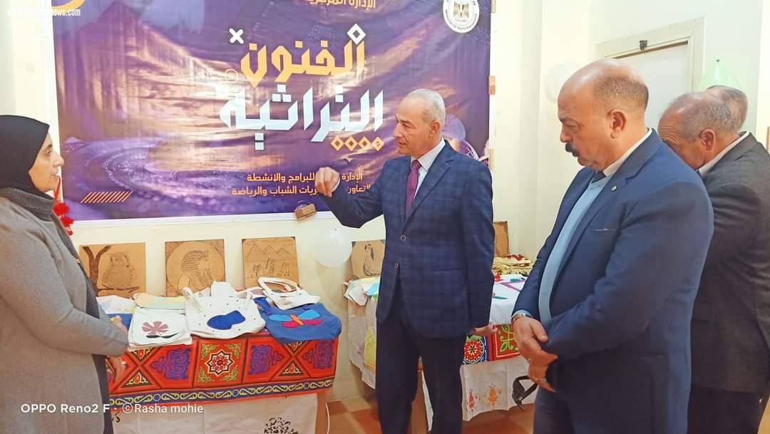 وكيل وزارة الشباب بكفر الشيخ يفتتح معرض الفنون التراثية لطلائع مصر
