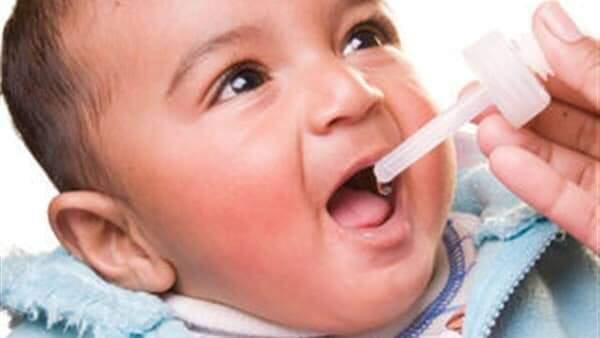 الصحة ترد على حملات التحذير من التطعيم ضد شلل الأطفال