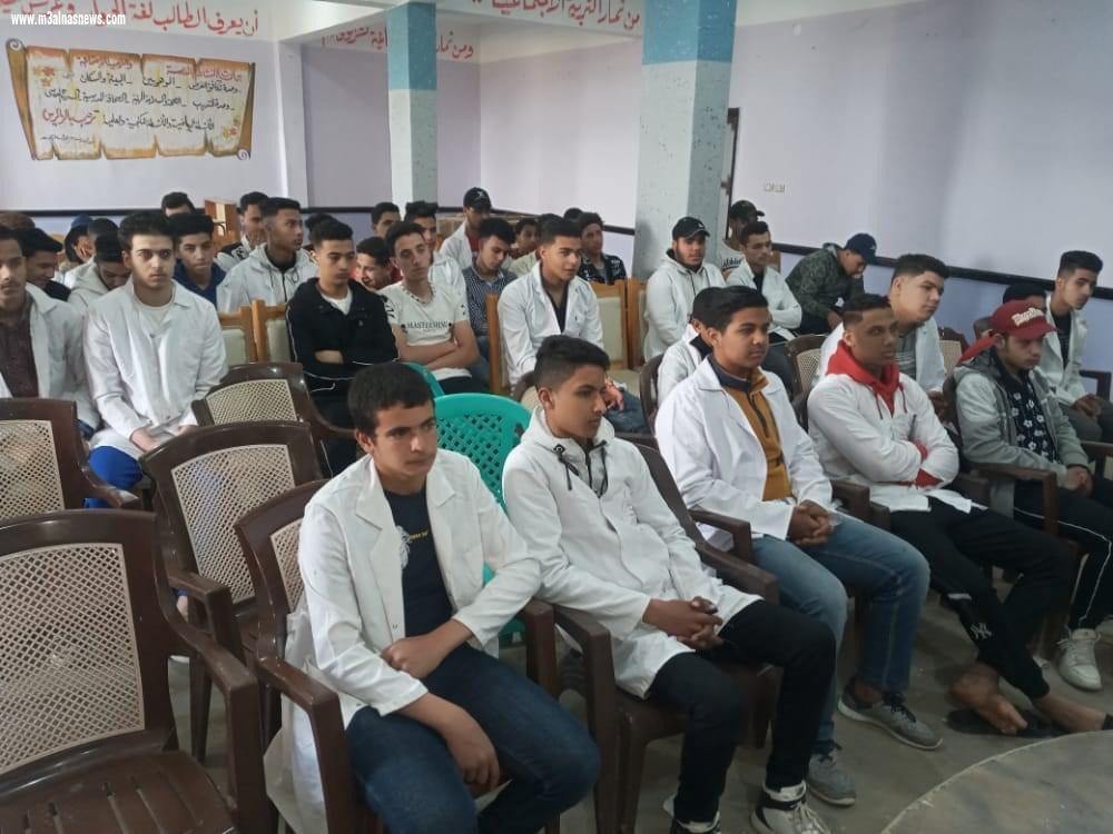  طنطاوى يحاضر عن تحرير سيناء لبيت ثقافة قلين بمدرسة الصناعة