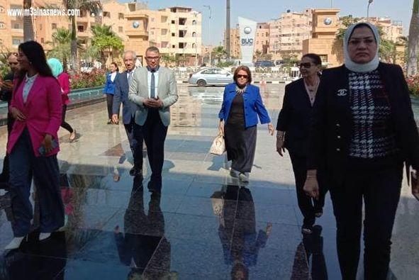 الإدارة والعلوم المالية بجامعة بدر تسضيف لجنة قطاع الدراسات الإقتصادية
