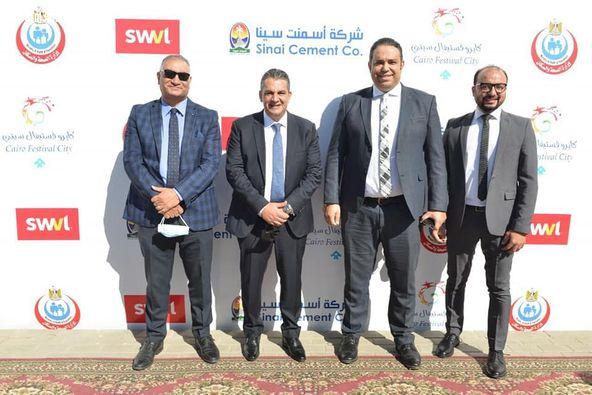 برعاية وزارة الصحة حملة تطعيم ضدد كورونا بالتعاون بين أسمنت سيناء وكايرو فستيفال وسويفل