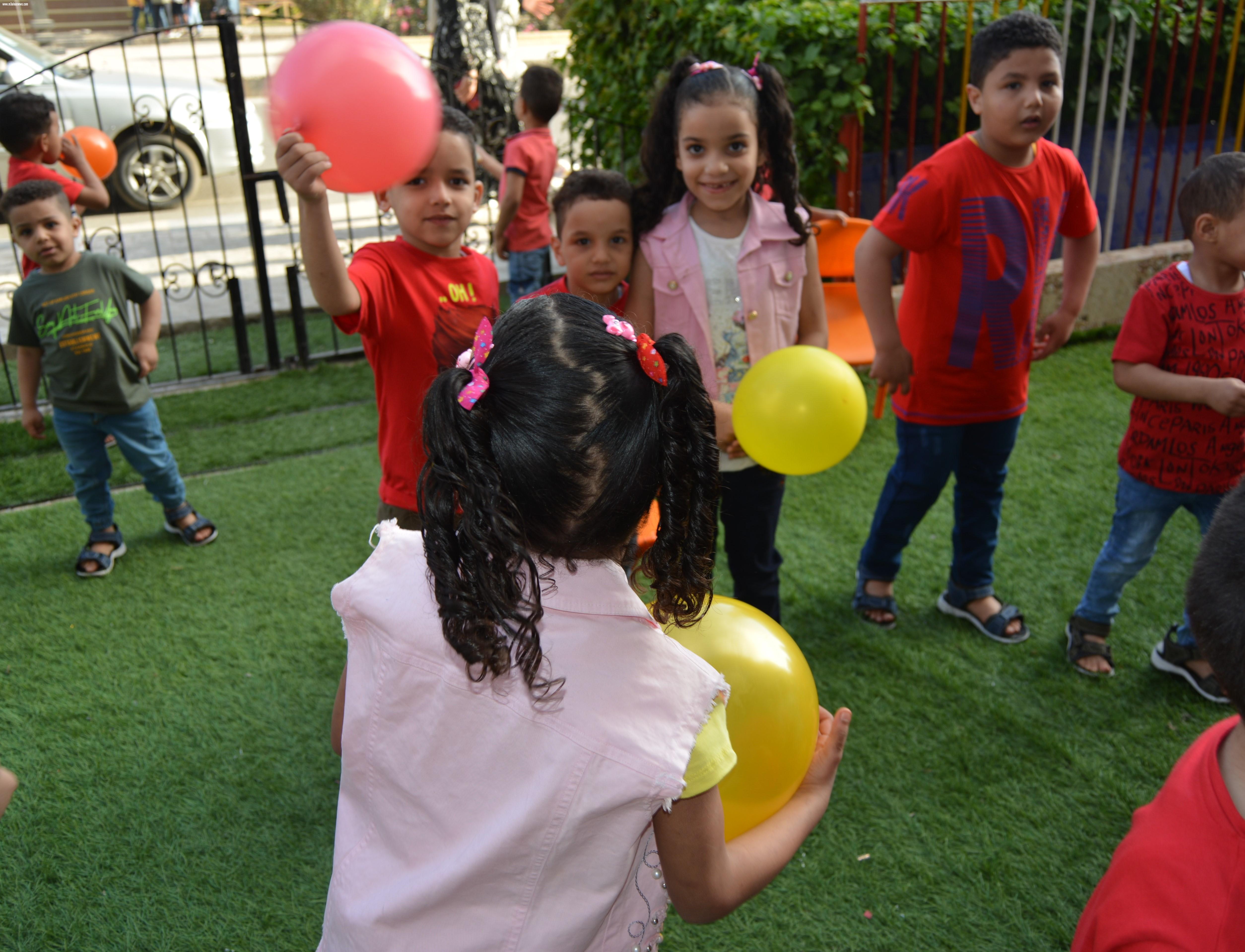 بالصور.. دار الأمل.. ترسم الإبتسامة على وجوه أبنائها، والقلوب الخيرة تُجبر قلوبهم