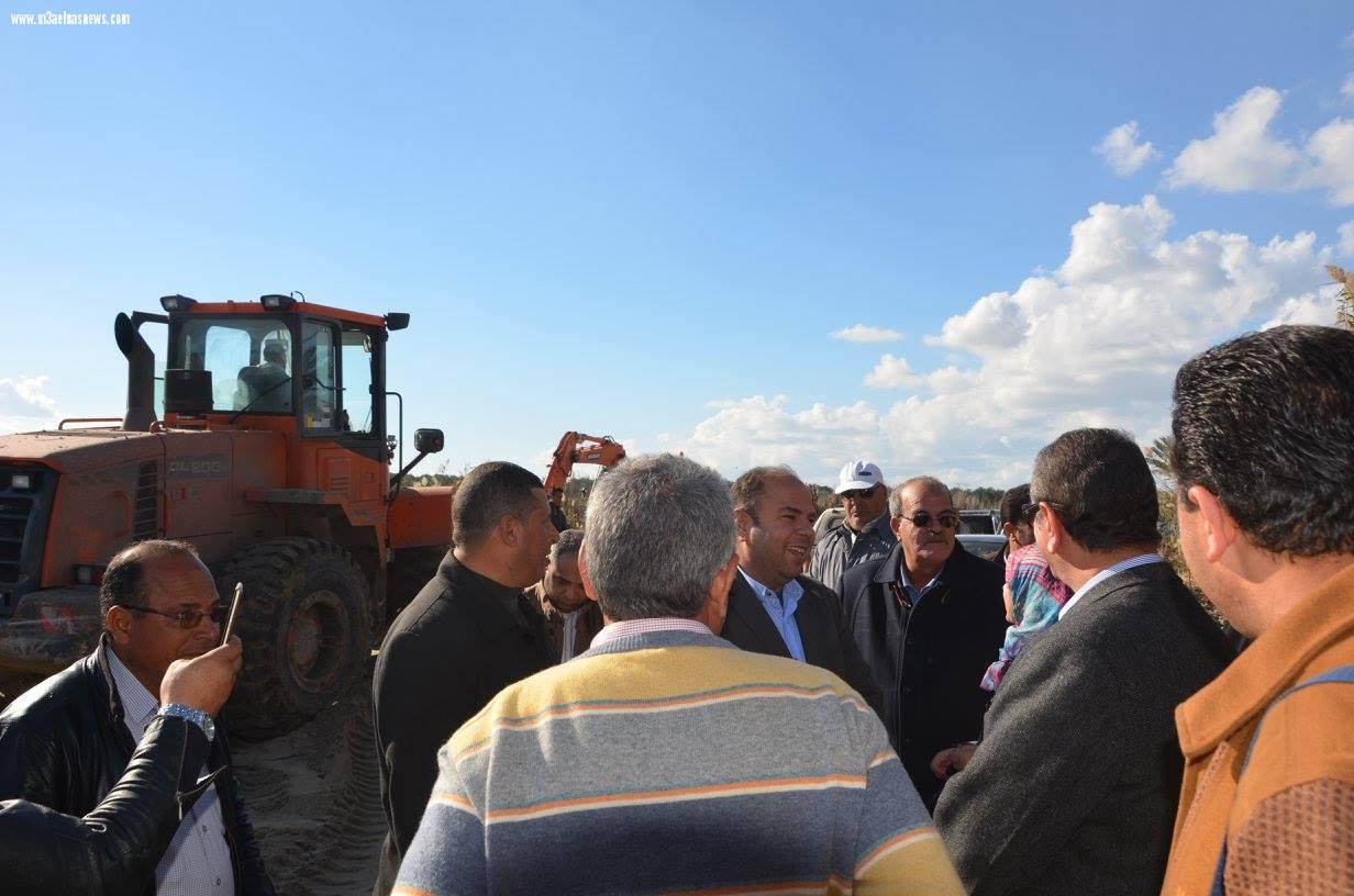 محافظ كفرالشيخ يتابع أعمال إنشاء مصنع الرمال السوداء بالبرلس باستثمارات تتخطى مليار جنيه