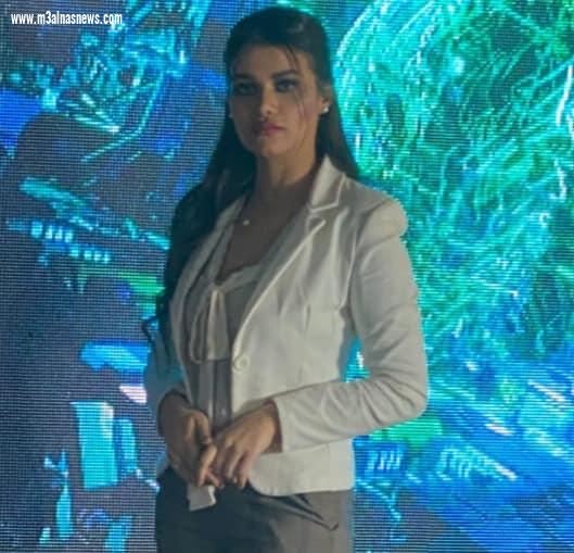 قريباً.. مى عبدالعزيز تستعد لإطلاق برنامجها «إللى جاى مع مى»