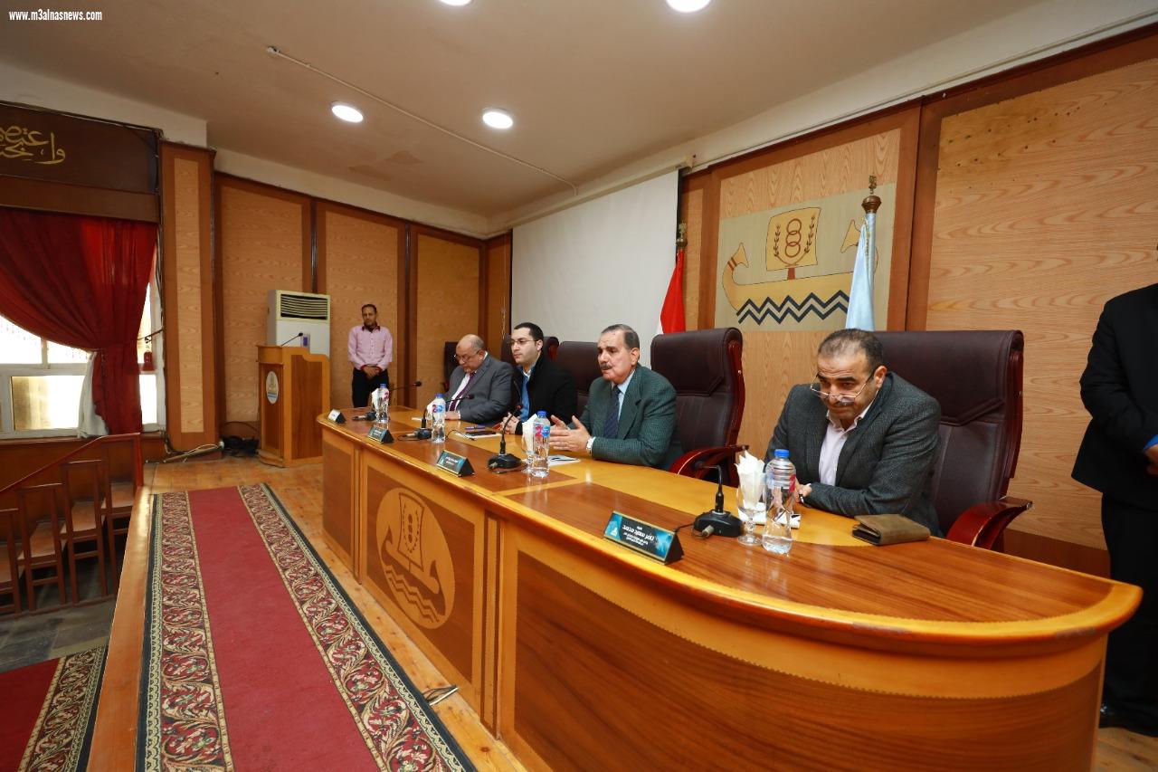 توفير السلع الغذائية بالمعارض والمنافذ بتكلفه المصنع استعدادا لشهر رمضان