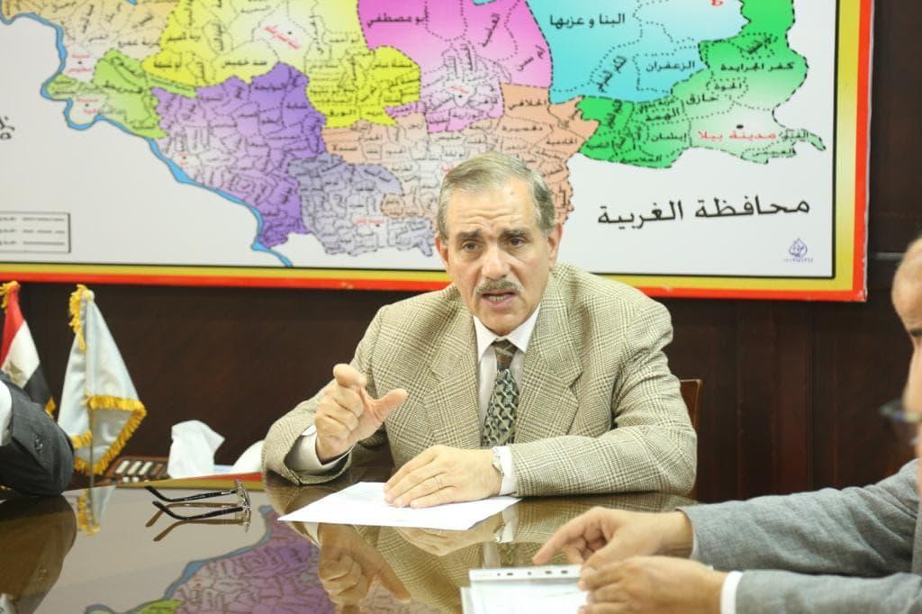 300 متسابقاً يرفعون شعار 