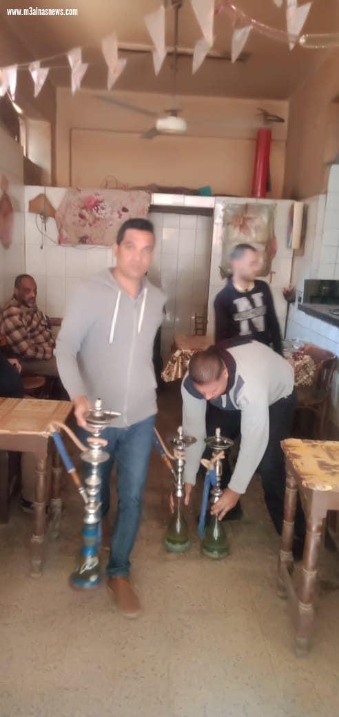 محافظ أسيوط: مصادرة 40 شيشة وإزالة ورفع اشغالات الباعة الجائلين خلال حملة مكبرة بحي شرق