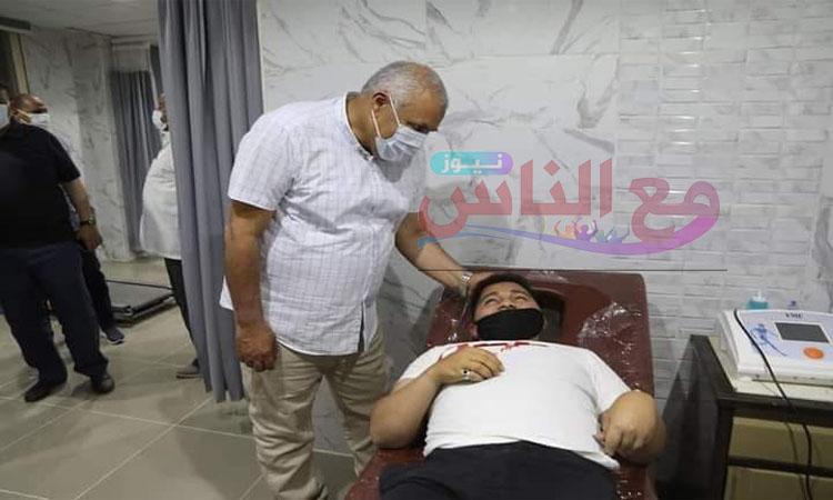الزملوط يتفقد العيادات الطبية بمركز الدكتور حسن حلمى
