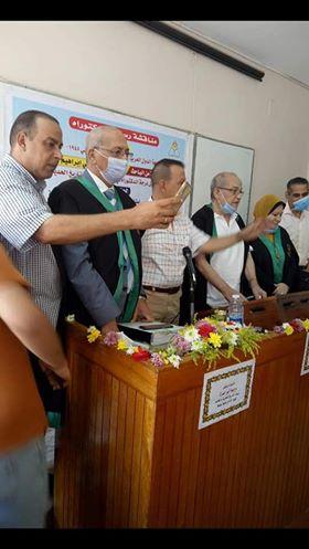 سرور يحصل على الدكتوراه بامتياز عن دور الجامعة العربية فى دول المغرب العربى