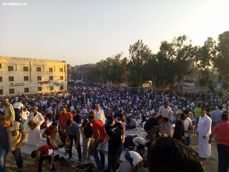 الآلاف فى بلطيم يؤدون صلاة عيد الفطر بحضور 