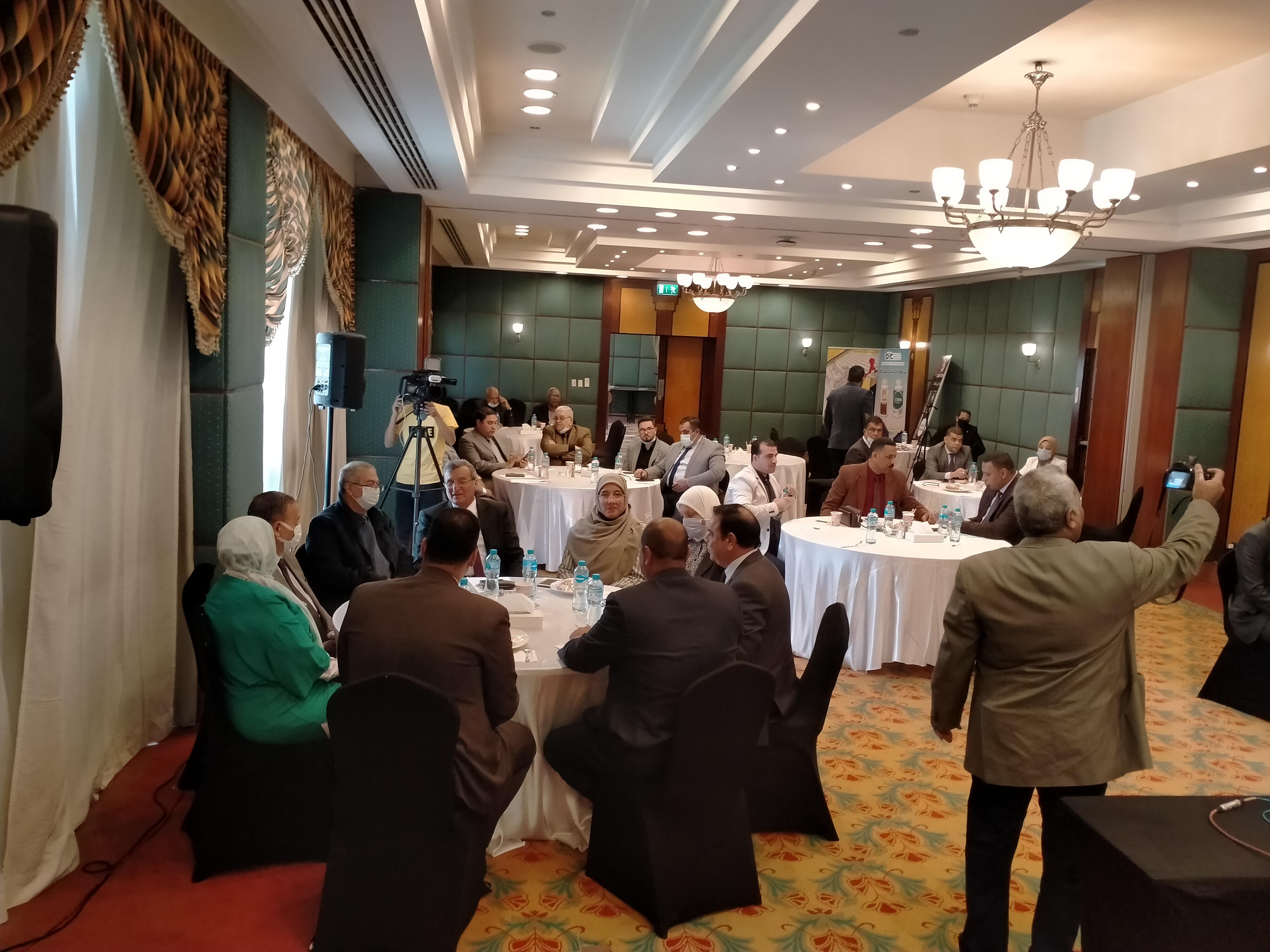 بدء فعاليات الملتقى الثانى لسلامة الغذاء والدواء