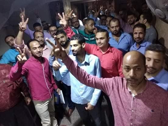 العاملون بقطاع الاعمال العام يستغيثون برئيس الجمهورية من ظلم هشام توفيق 