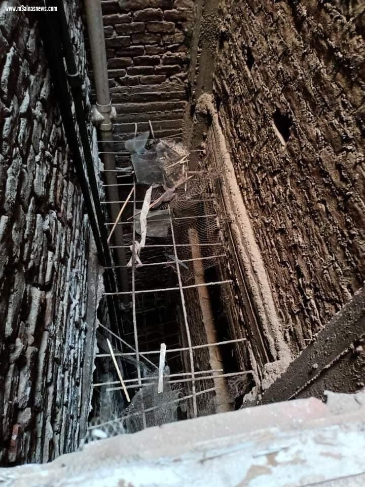 انفراد تفاصيل هامة من أحداث جريمة مقتل شخص بجرجا والقاء القبض علي المتهم وصور حصرية من داخل شقة الجريمه