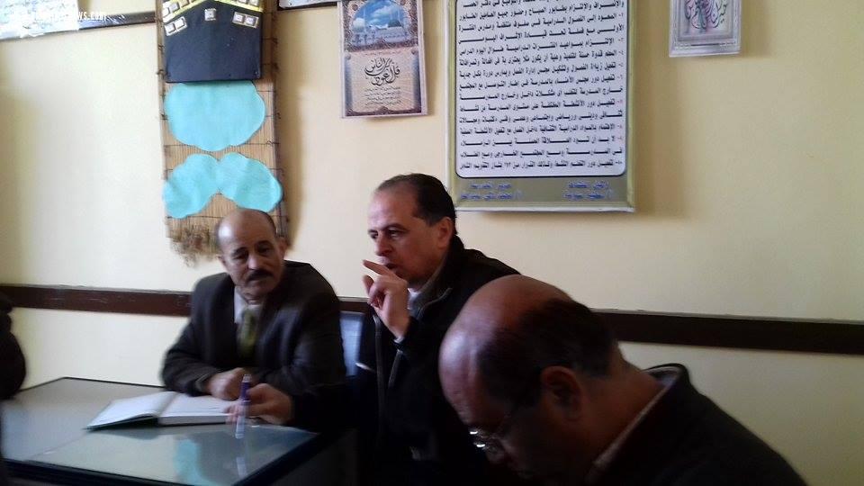 مدير التعليم الإبتدائى بـ