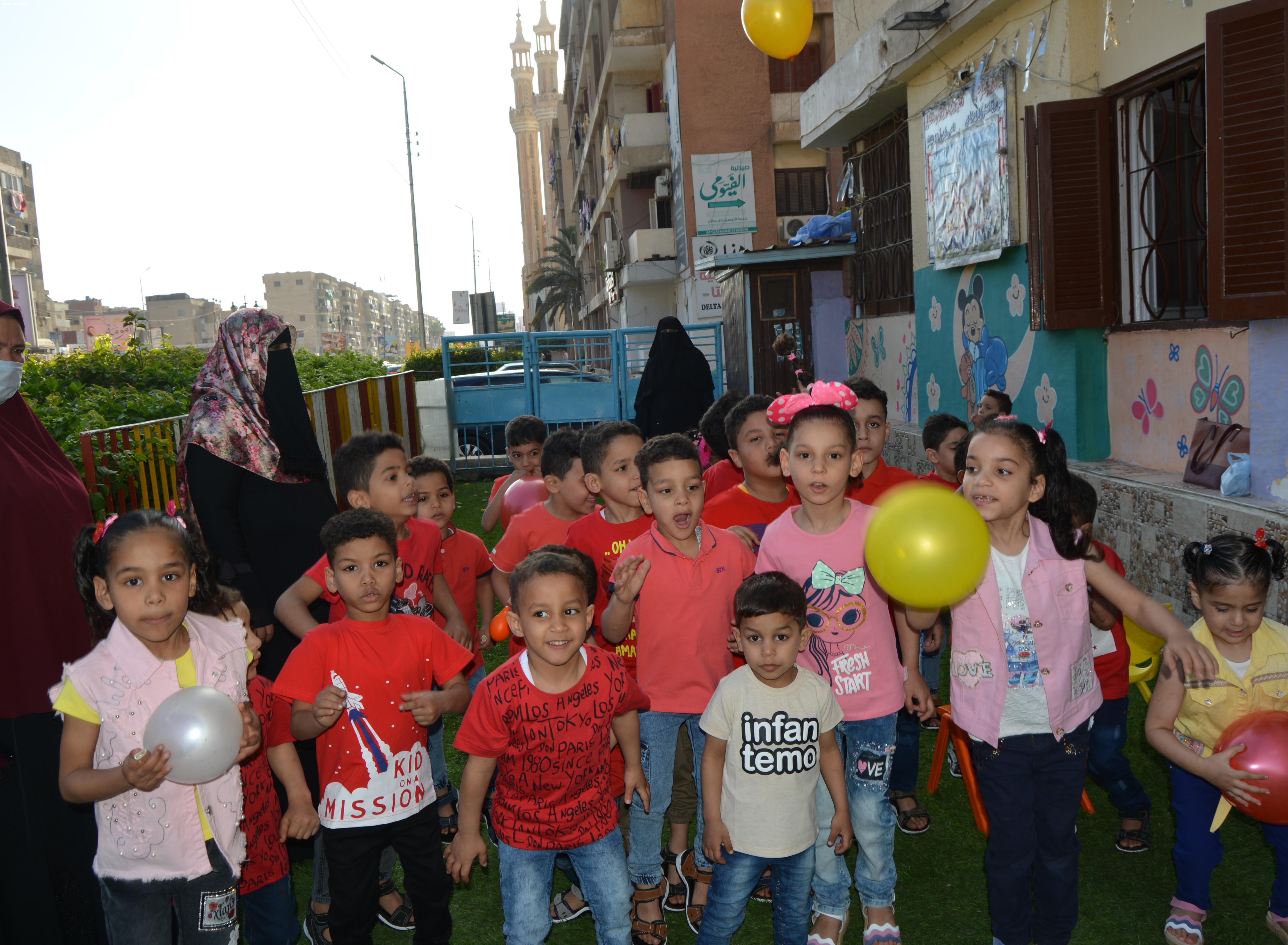 بالصور.. دار الأمل.. ترسم الإبتسامة على وجوه أبنائها، والقلوب الخيرة تُجبر قلوبهم