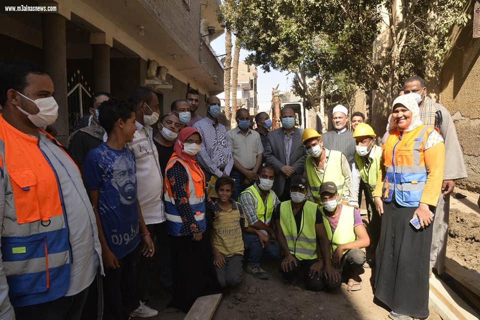 محافظ أسيوط يتفقد أعمال تنفيذ مشروع الصرف الصحي لقرية أولاد الياس بمركز صدفا بتكلفة 80 مليون جنيه ضمن مشروعات 