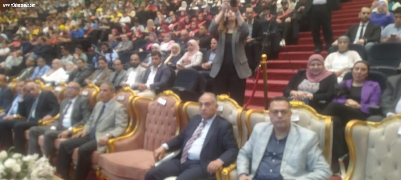 مؤتمر الابتكار من اجل مستقبل افضل بجامعة كفرالشيخ بحضور وزيرة  البيئة