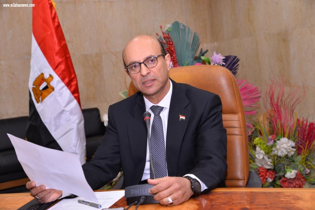 الملتقى التعريفي للتصنيف الأكاديمي الدولي و التنمية المستدامة بجامعه أسيوط في ضوء رؤية مصر 2030