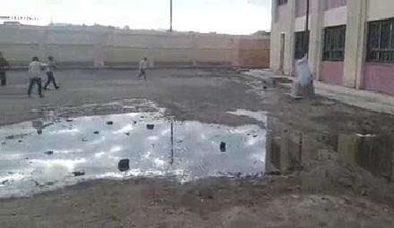 كارثة بيئية تهدد حياة الاطفال بإحدى مدارس كفر الشيخ 