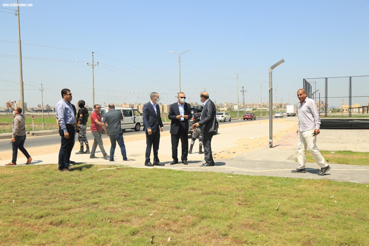   محافظ كفر الشيخ يتفقد الحديقة المركزية المجانية ويوجه بسرعة الانتهاء منها لتفتح أبوابها للمواطنين 