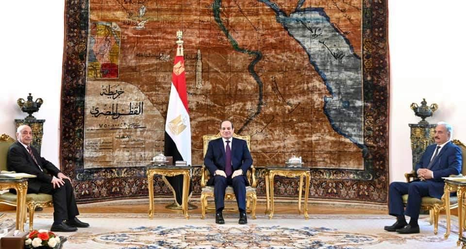 اجتماع السيد الرئيس مع السيد عقيلة صالح رئيس مجلس النواب الليبي والمشير حفتر القائد العام للجيش الوطني الليبي 