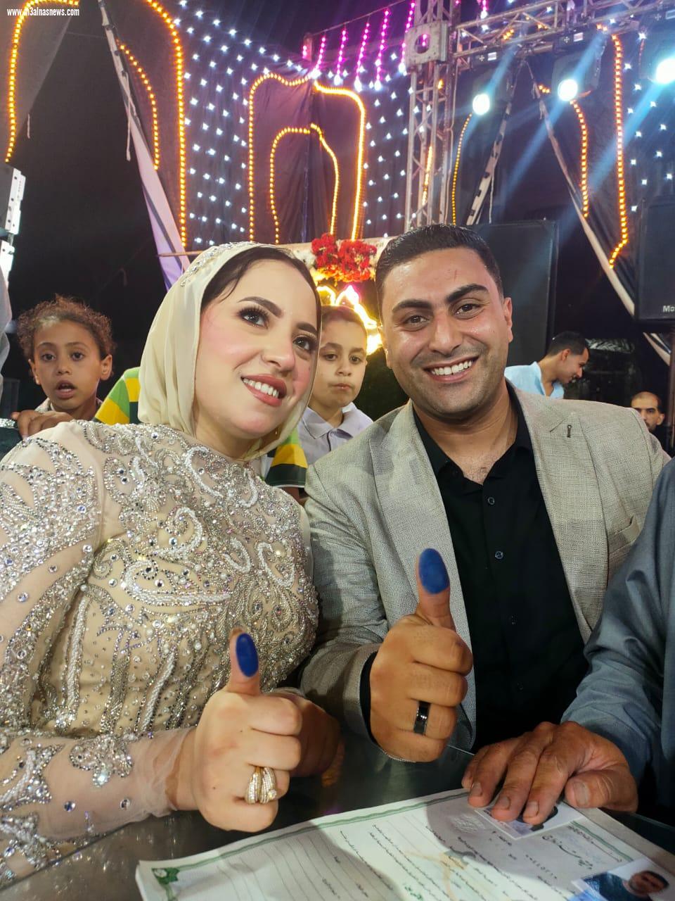 تهنئة الجريده للمحاسب خالد عزب ... بعقد قران كريمته