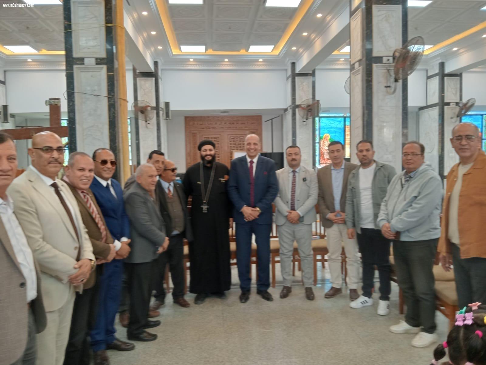 نقيب محامين بيلا بمحافظة كفر الشيخ  يهنئ البابا تواضروس والإخوة الأقباط بعيد القيامه