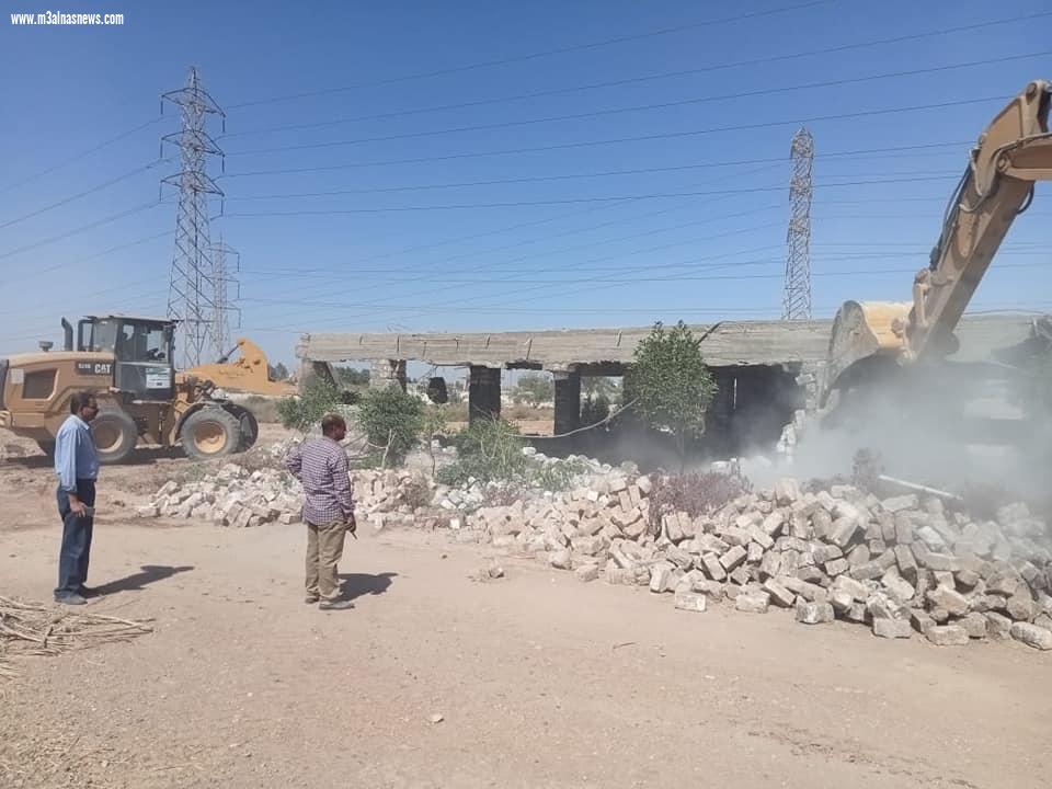 محافظ أسيوط يعلن إزالة 25 حالة تعدي على أراضي أملاك دولة ومجارى مائية بمركز صدفا ضمن المرحلة الثانية من الموجة الـ 18 لازالة التعديات