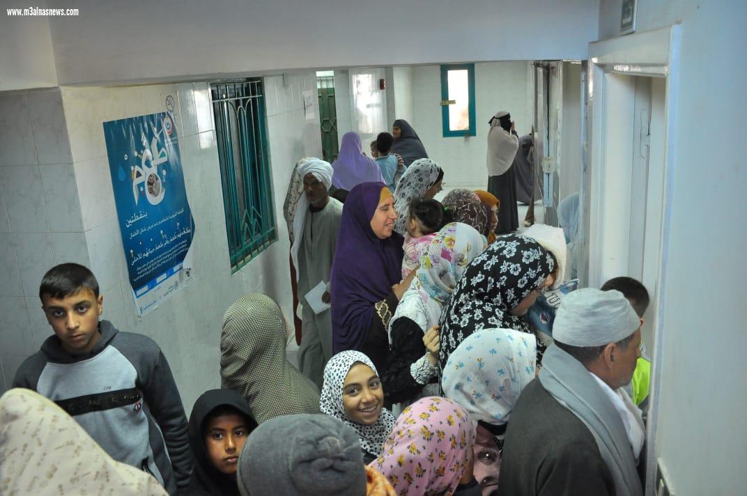 قافلة بيطرية لجامعة كفر الشيخ بالتعاون مع الصحة والطب البيطري وصندوق مكافحة الإدمان إلى مطوبس ضمن مبادرة 