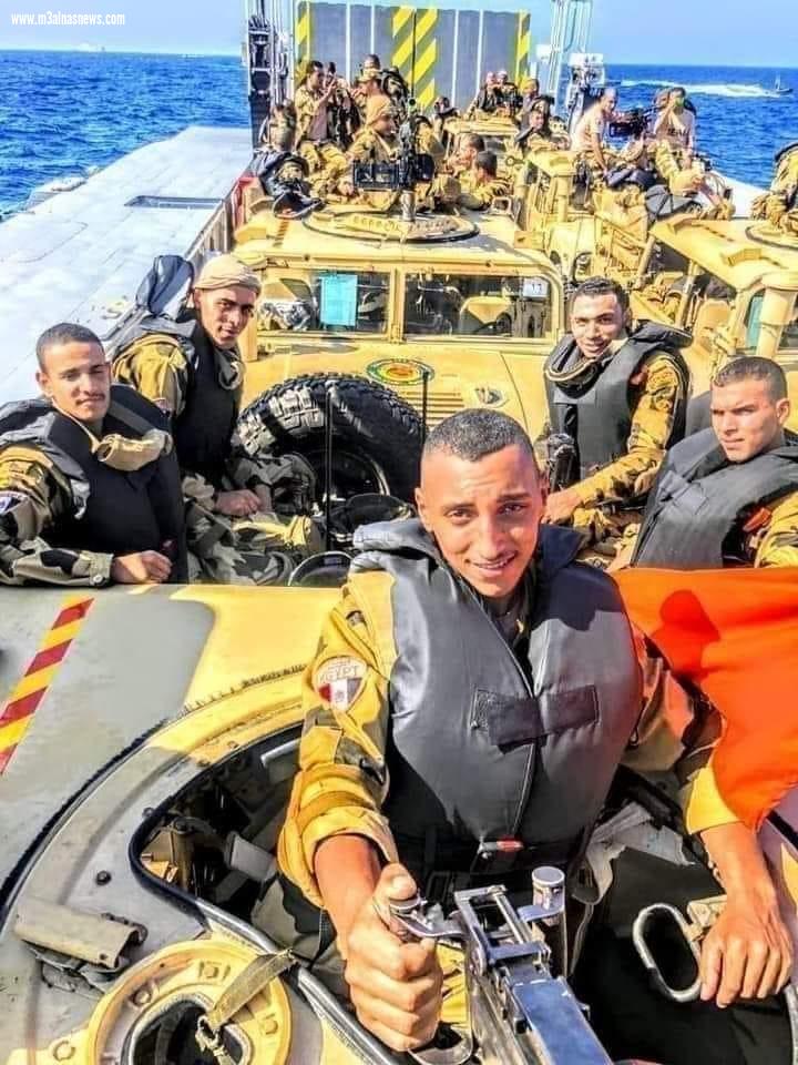 طول ما الرجالة دي موجودة....