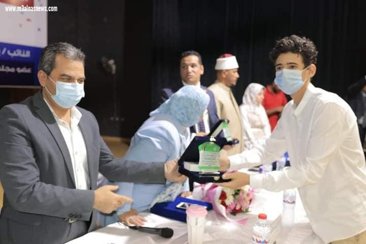 لقطات من تكريم الطلاب المتفوقين في الثانوية العامة والأزهرية لعام 2020/2021 برعاية النائب باسم حجازي