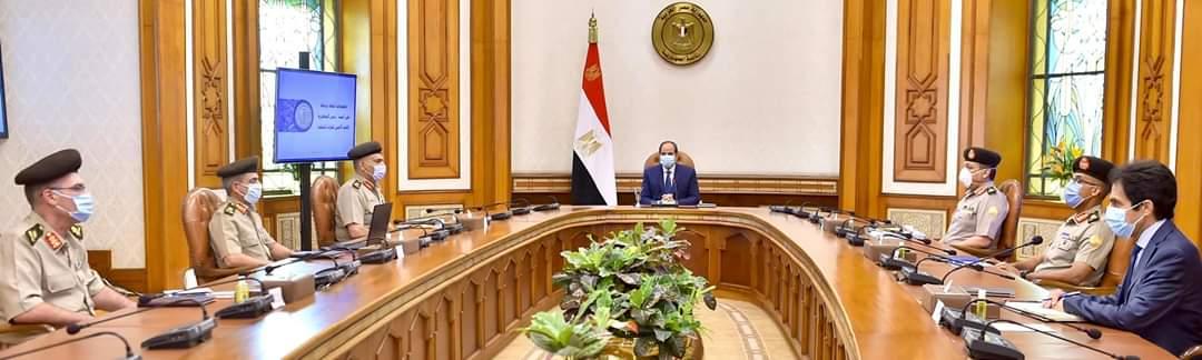 السيد الرئيس يتابع مشروعات الهيئة الهندسية ويوجه بالالتزام بكافة تدابير الوقاية الصحية للحفاظ على سلامة العاملين بالمواقع.  