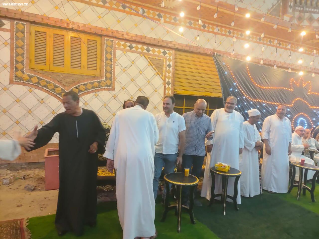 تهنئة الجريده للمحاسب خالد عزب ... بعقد قران كريمته