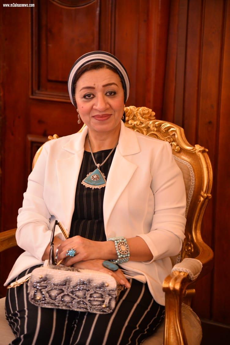 رئيس جامعة أسيوط يعلن تعيين الدكتورة مديحة درويش مشرفاً على الأنشطة الطلابية