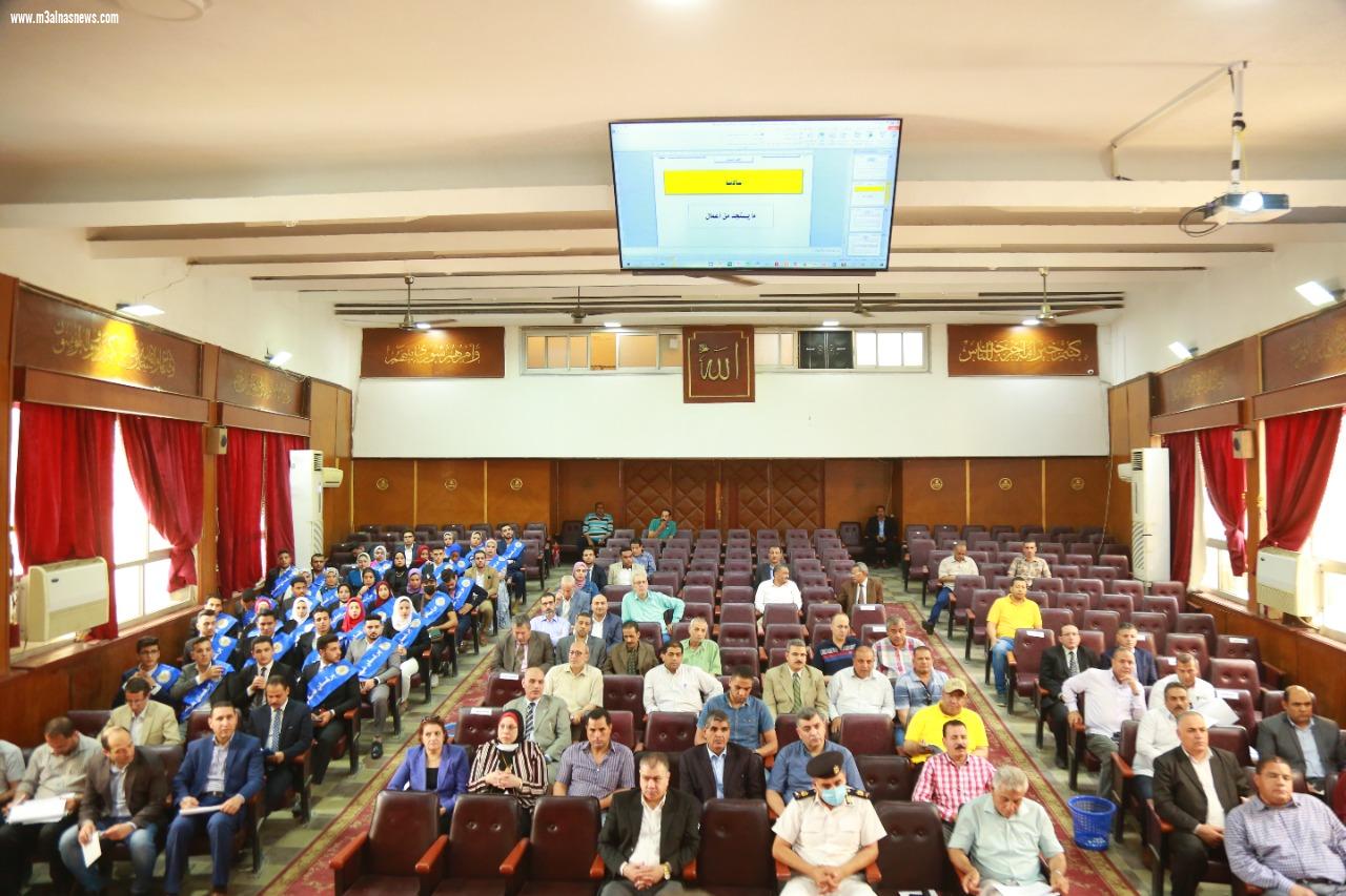 تنفيذي كفر الشيخ يوافق على إقامة مشروعات خدمية ومدرسة ثانوية صناعية للطاقة الشمسية والتركيبات الكهربائية