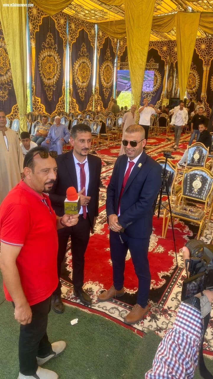 المهندس حسن الشيخ يشارك في أفراح عائلات داوود بقرية 59 الخاشعة