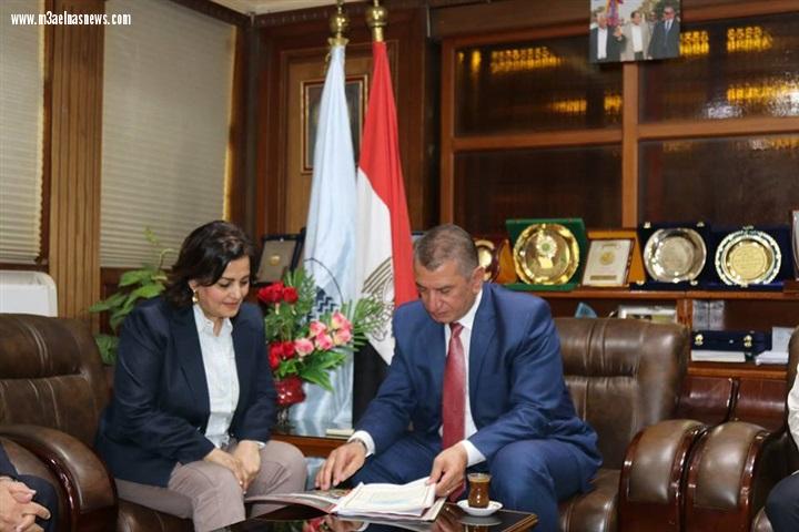 بالصور |نائب وزير الزراعة ومحافظ كفرالشيخ يبحثان تطوير الثروة الحيوانية والسمكية