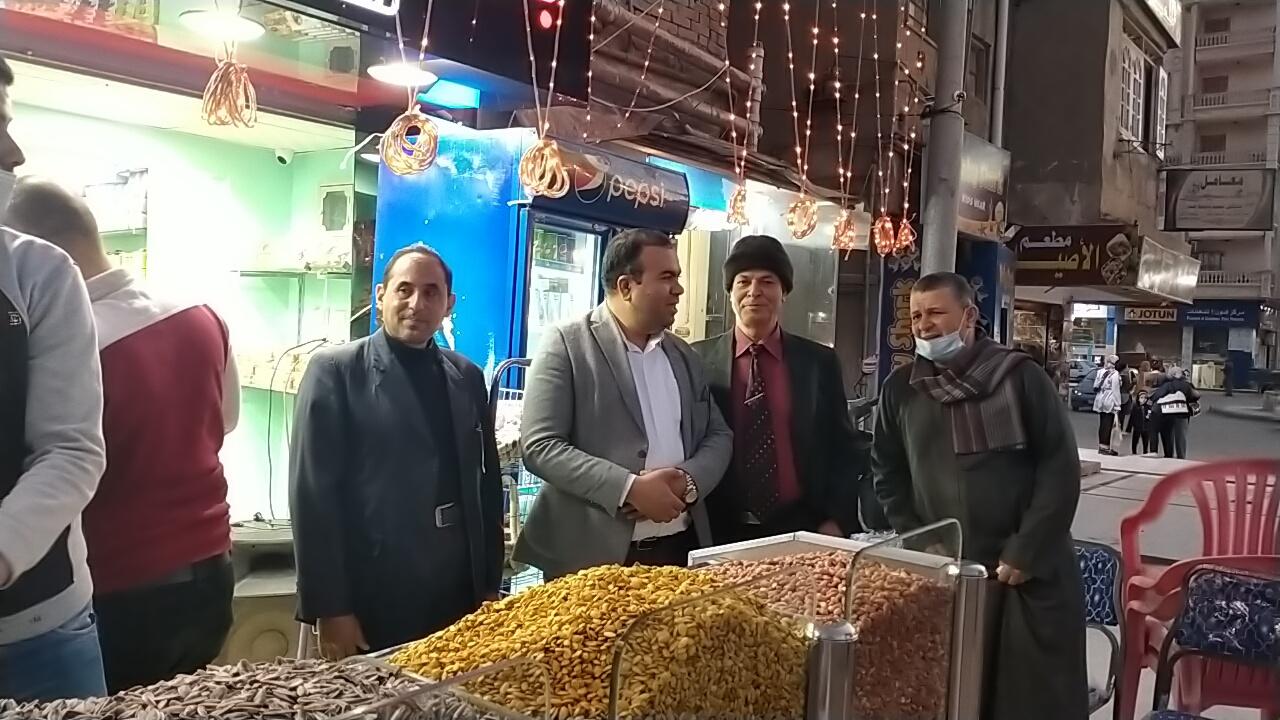 بحضور العبد.. افتتاح محلات بندق وكاجو للمسليات بكفرالشيخ.. صور