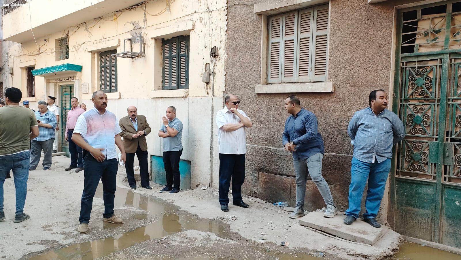 انهيار منزل بحي شرق باسيوط البحث عن مفقودين وإنقاذ 5 اشخاص